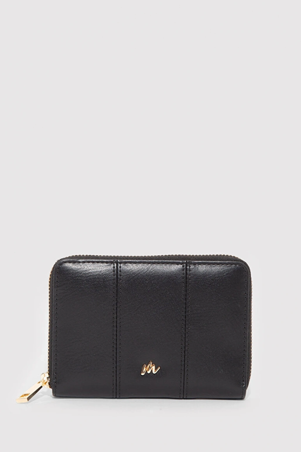 Mavi nin kadın koleksiyonundan Siyah Cüzdan.