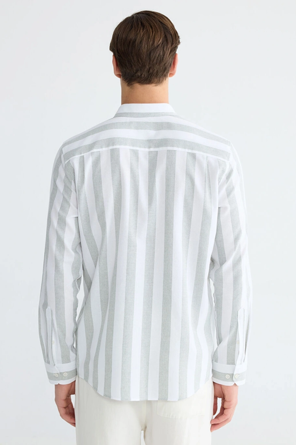 LCWAIKIKI Classic Yeşil Regular Fit Çizgili Armürlü Erkek Gömlek