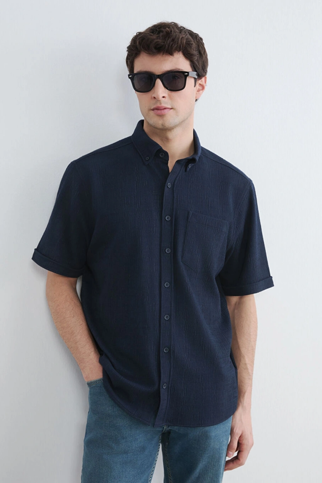 LCWAIKIKI Classic Lacivert Regular Fit Erkek Gömlek