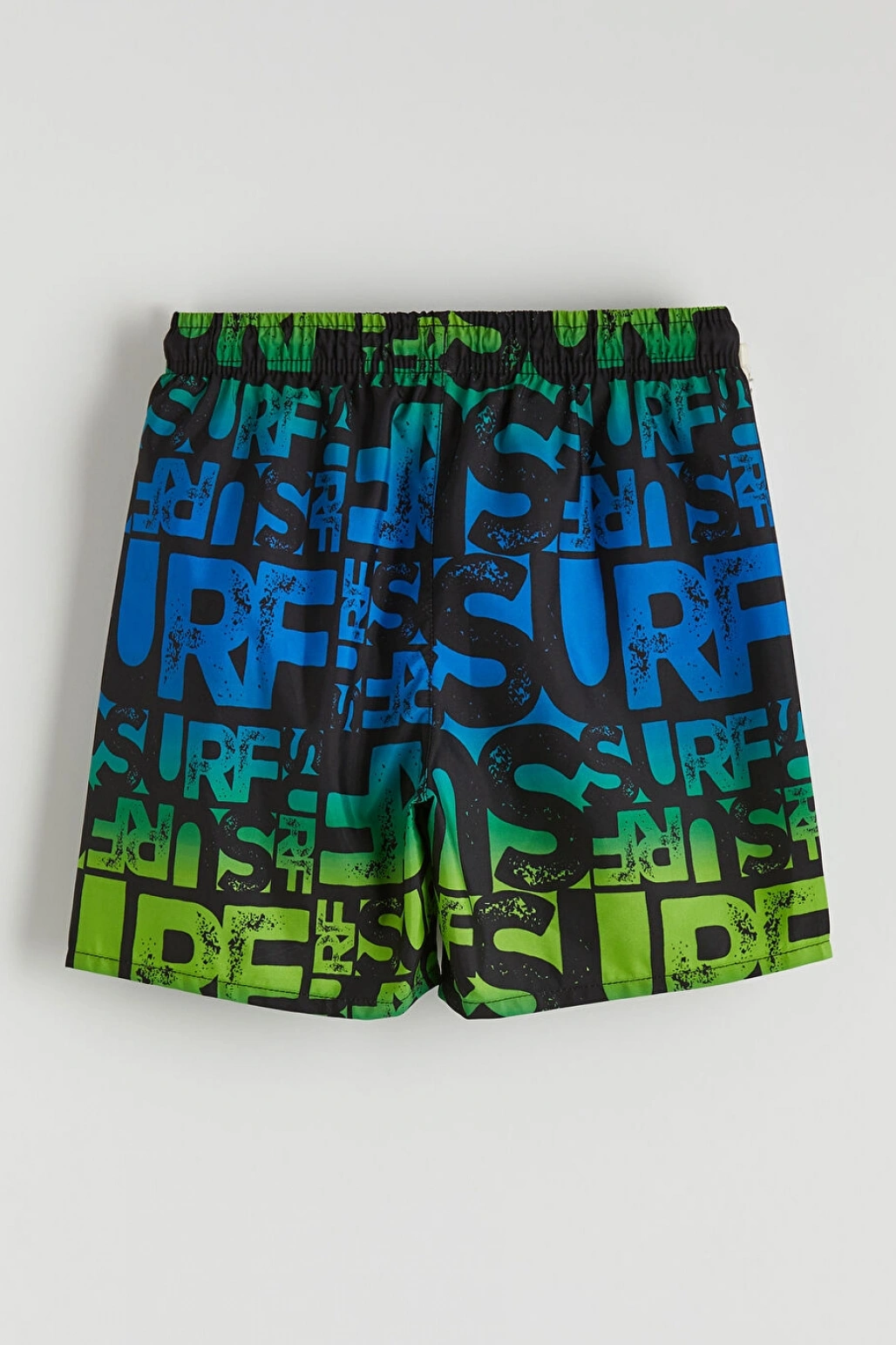 LCW Kids Siyah Beli Lastikli Baskılı Erkek Çocuk Deniz Şortu