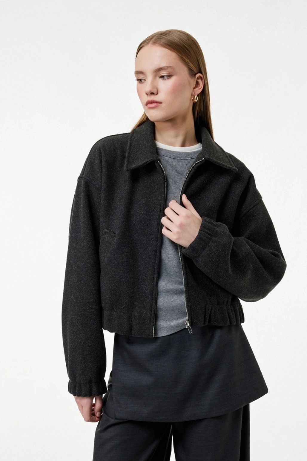 Uzun Kollu Cepli Fermuarlı Crop Bomber Ceket