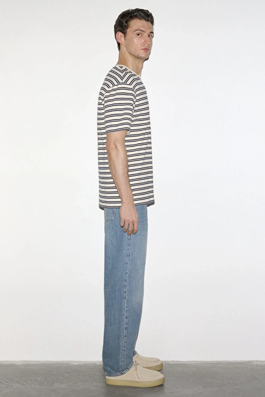 Lacivert Çizgili Ekru Tişört