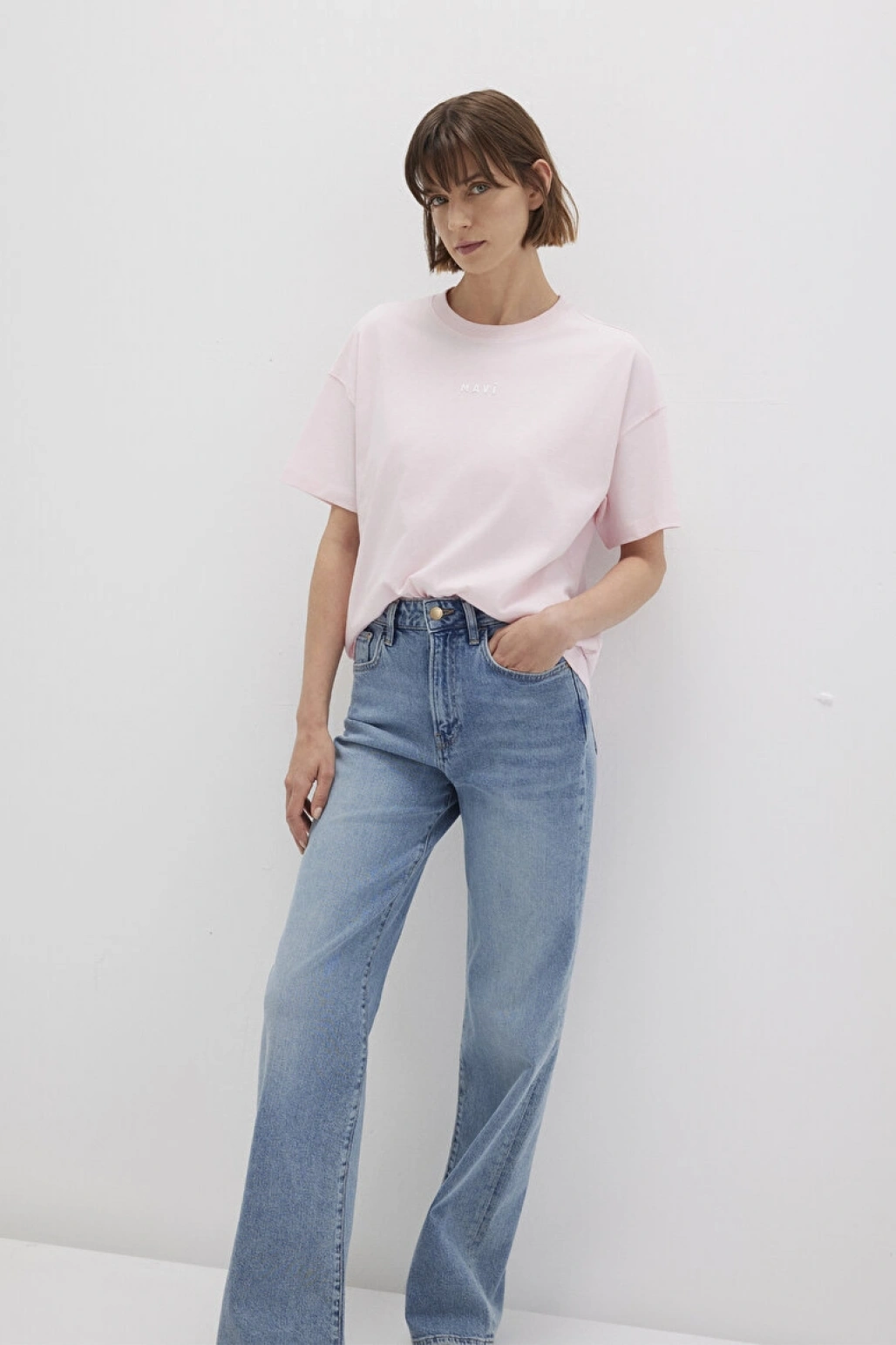 Mavi Baskılı Pembe Tişört