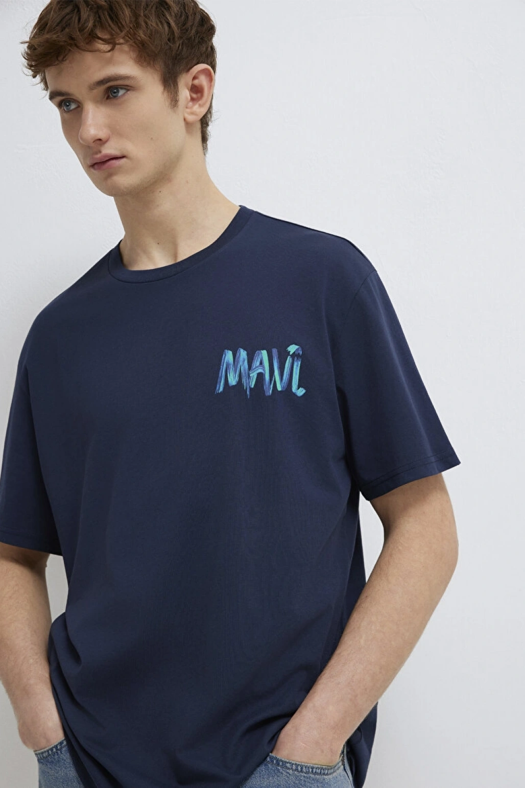 Mavi Baskılı Lacivert Tişört