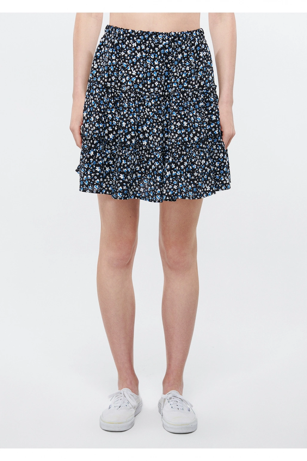 MAVİ Çiçek Baskılı Siyah Etek