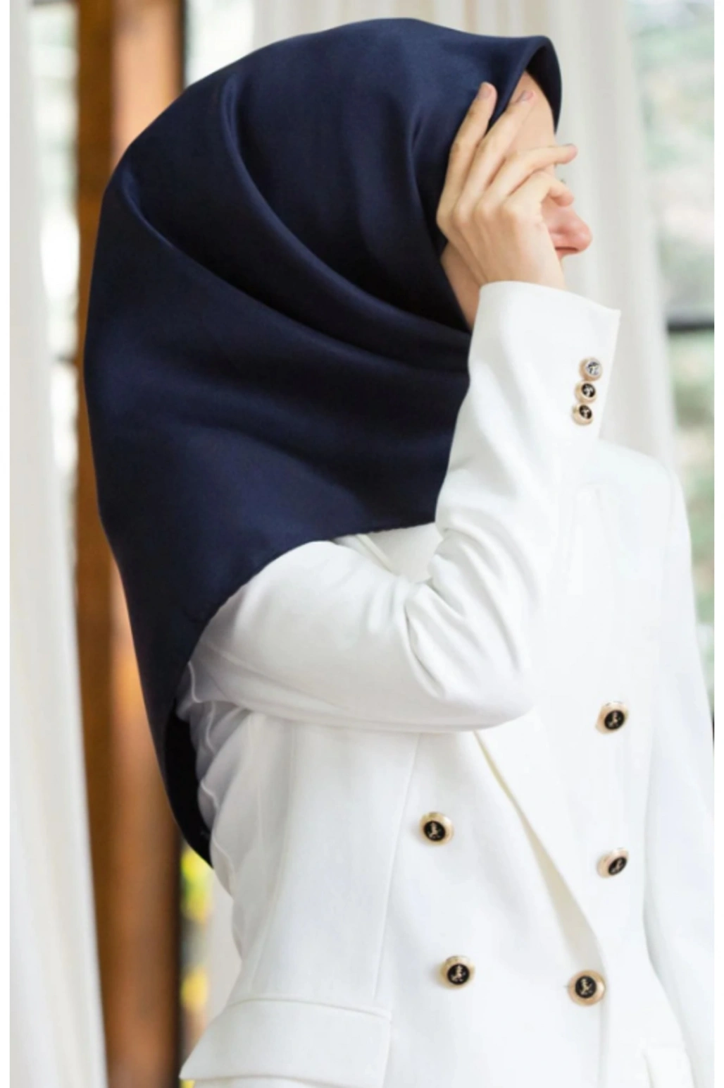 Vissona Exlusive Lacivert Düz Renk Dokulu Tivil İpek Eşarp