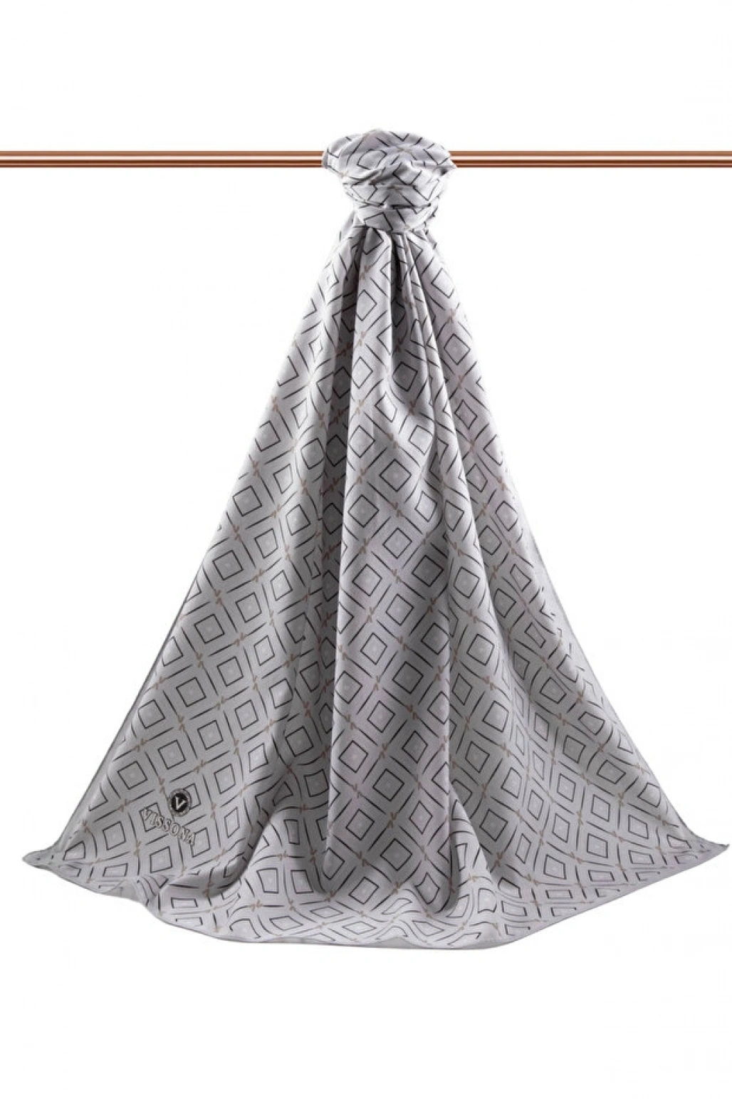 Vissona LÜKS MEDİNE İPEĞİ GEOMETRİK DESENLİ GÜMÜŞ RENKLİ 75X195 KIRIŞMAZ ŞAL MOSS KREP DİKİŞ TİPİ İTALYAN