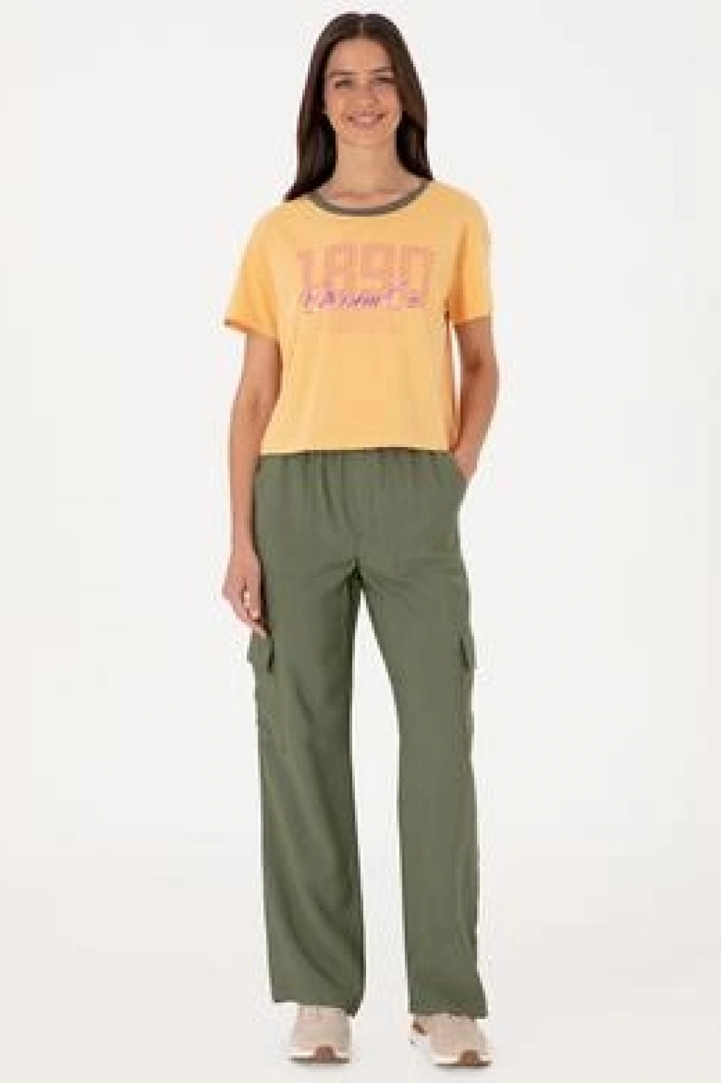 Kadın Turuncu Bisiklet Yaka Tişört