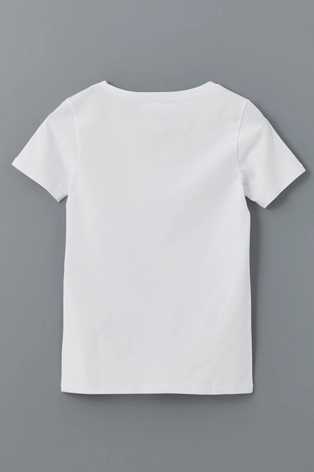 LCWAIKIKI Classic Beyaz V Yaka Kadın Tişört