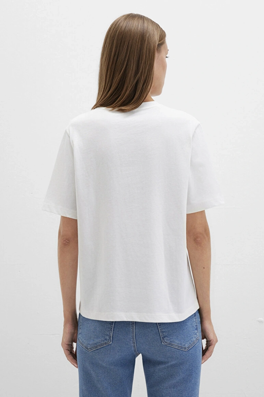 Mavi Baskılı Ekru Tişört