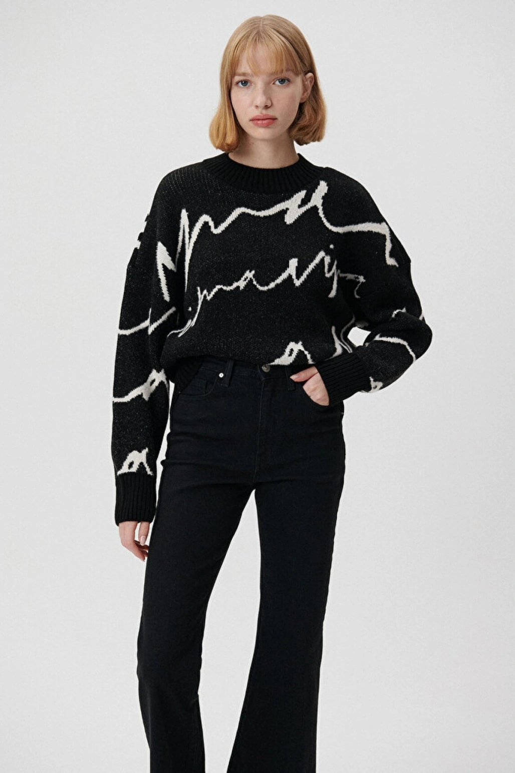 MAVİ Bisiklet Yaka Desenli Kazak Siyah