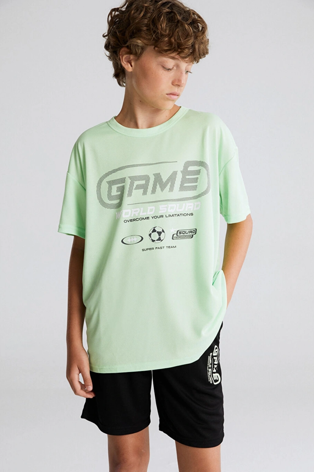 LCW Kids Yeşil Bisiklet Yaka Erkek Çocuk Tişört ve Şort