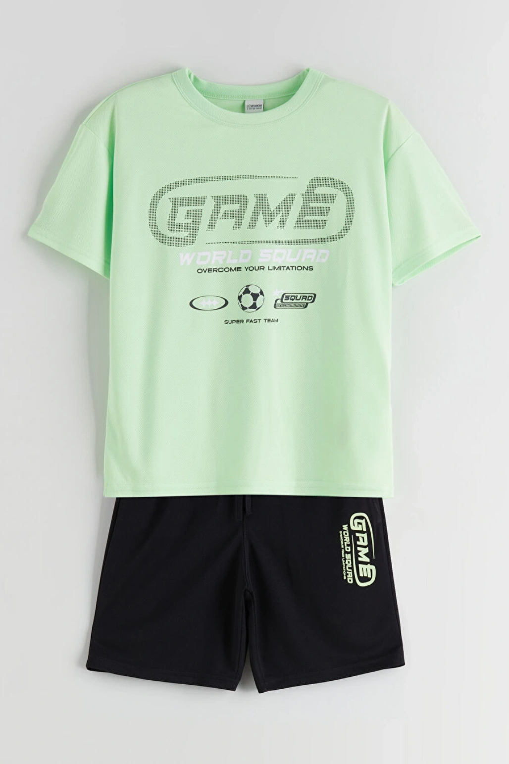 LCW Kids Yeşil Bisiklet Yaka Erkek Çocuk Tişört ve Şort