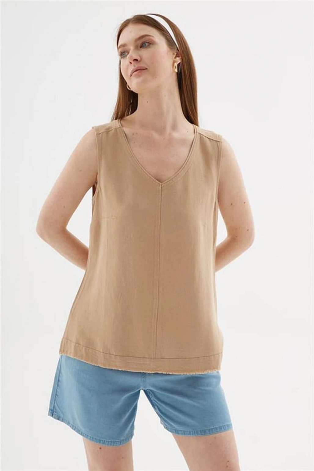 Fashion Friends V Yaka Keten Bej Kadın Bluz