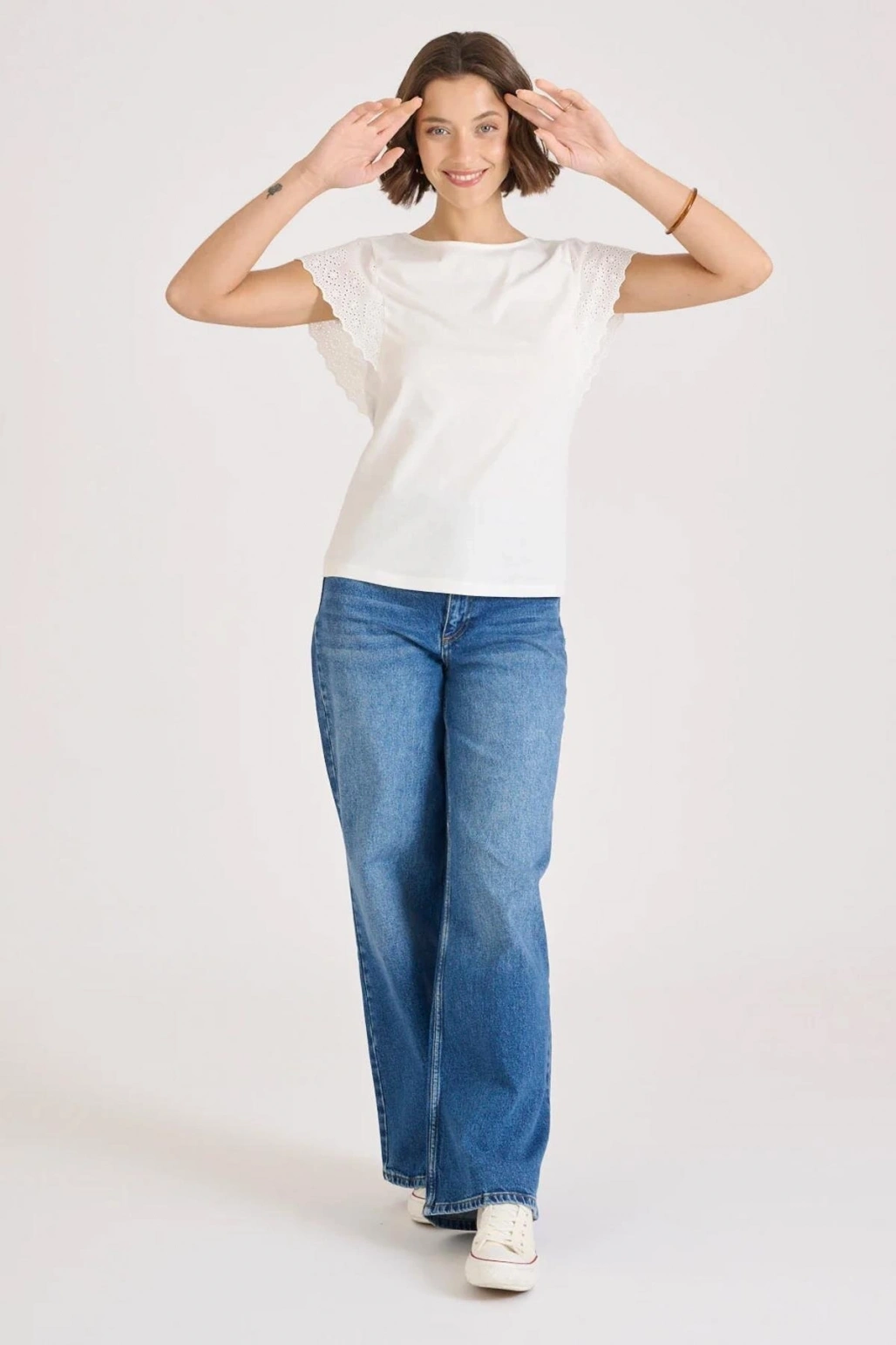 Fashion Friends %100 Pamuk Kolları Dantelli Ekru Bluz