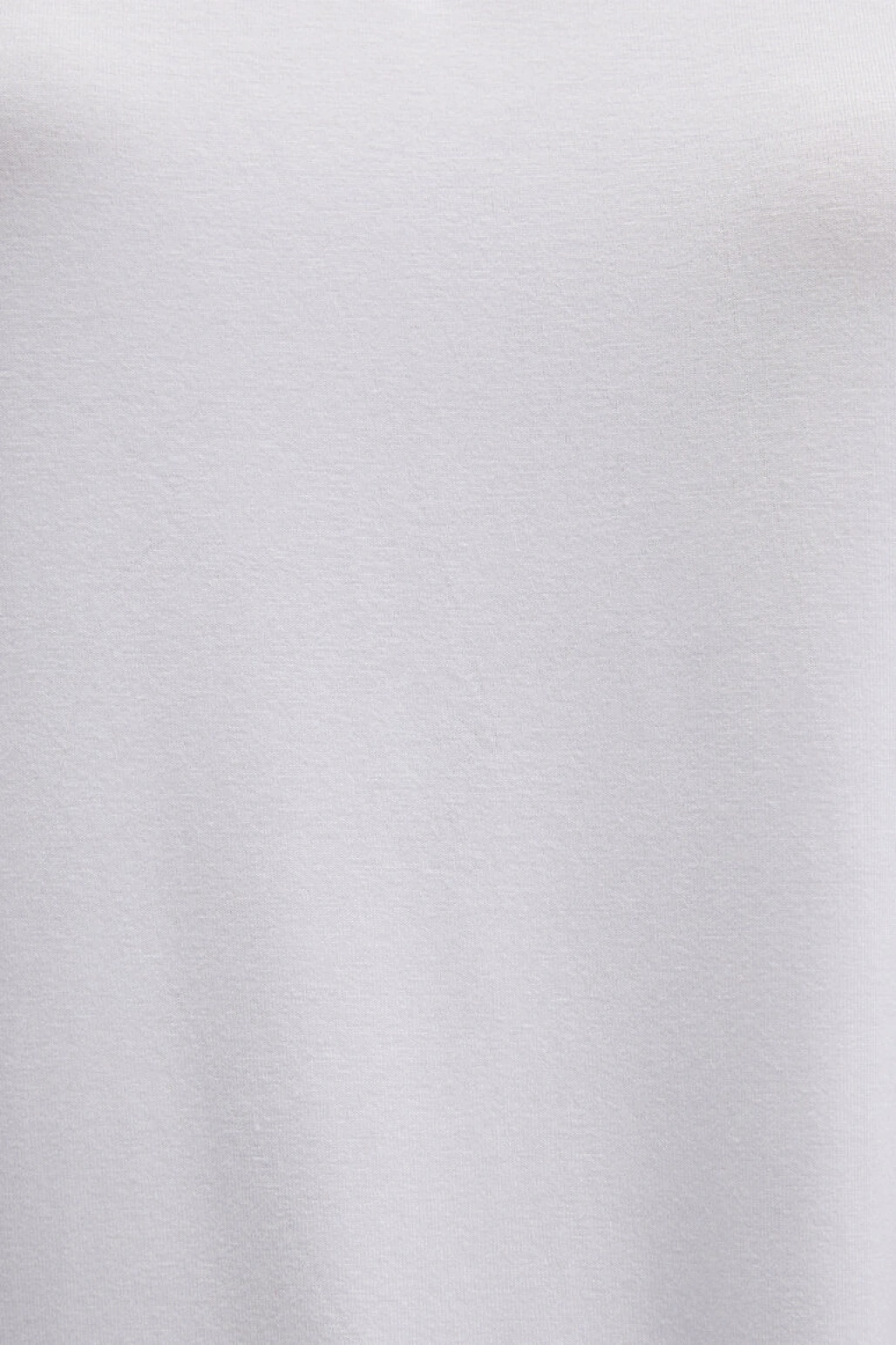 Mavi V Yaka Beyaz Basic Viskoz Tişört Regular Fit / Normal Kesim