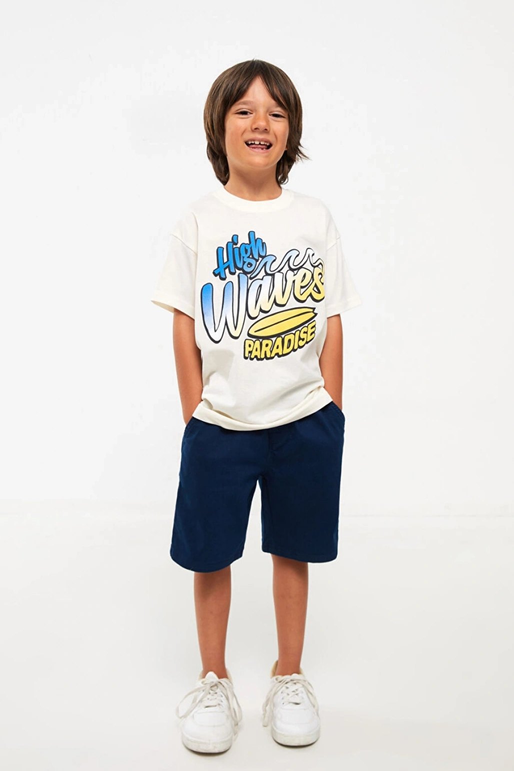 LCW Kids Lacivert Beli Lastikli Rahat Kalıp Erkek Çocuk Şort