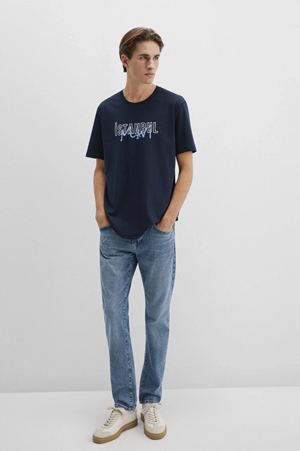 MAVİ İstanbul Baskılı Lacivert Tişört