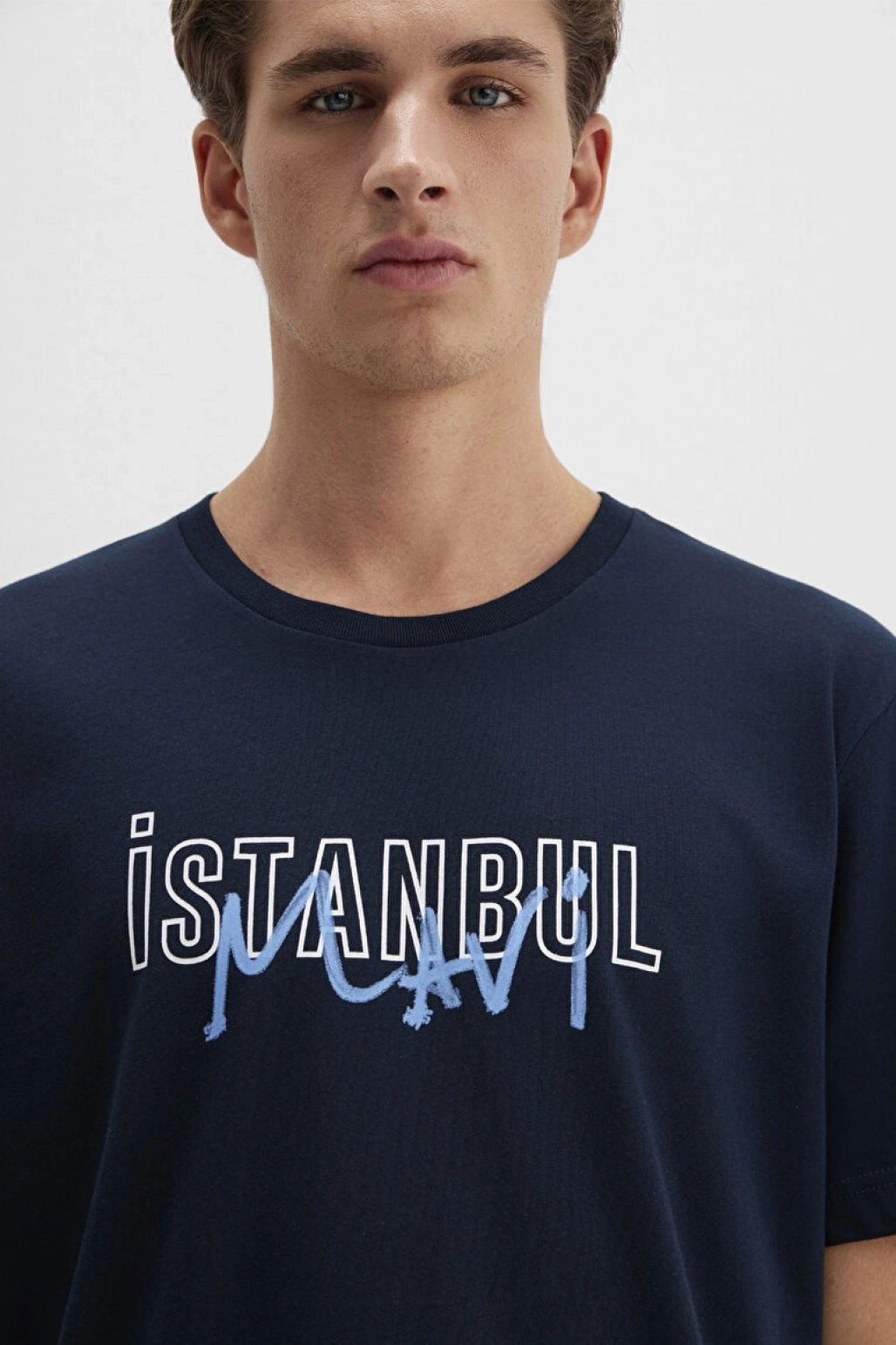 MAVİ İstanbul Baskılı Lacivert Tişört