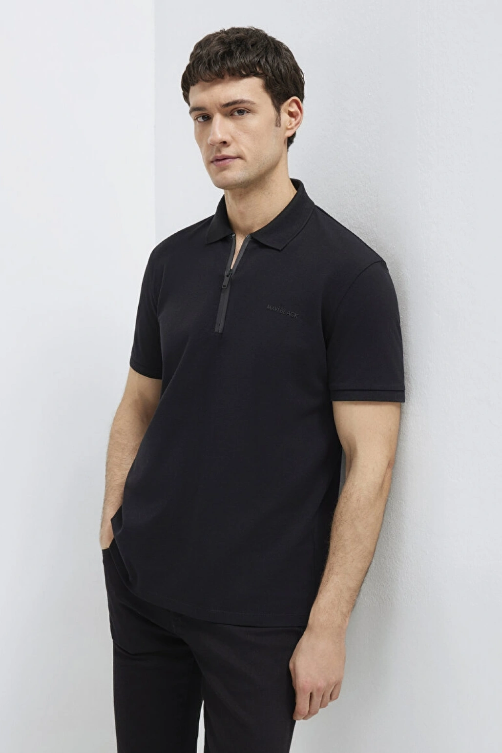 MAVİ YARIM FERMUARLI POLO TİŞÖRT Siyah