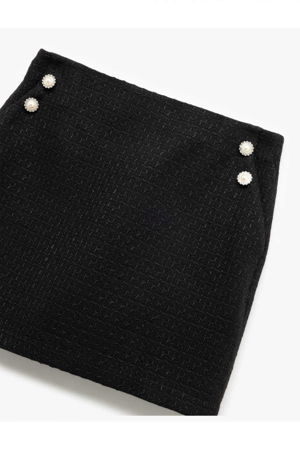 A Kesim Cepli İnci Düğme Detaylı Mini Tüvit Etek