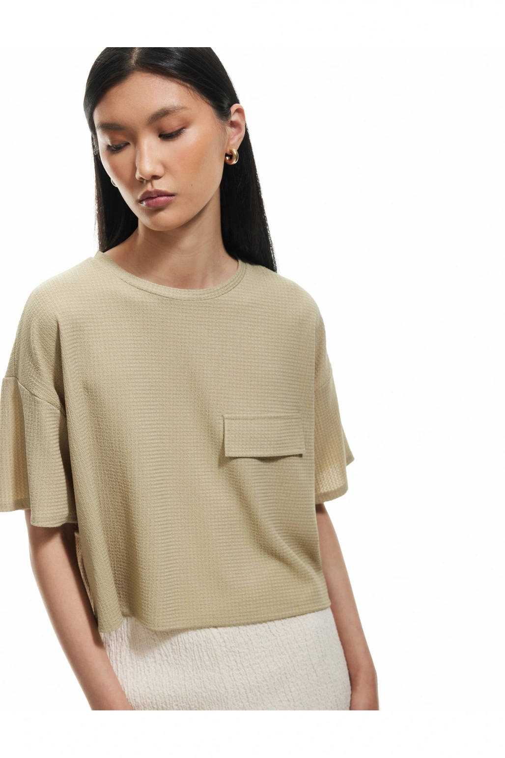 Aplike Detaylı Dokulu Bisiklet Yaka Kısa Kollu Tişört