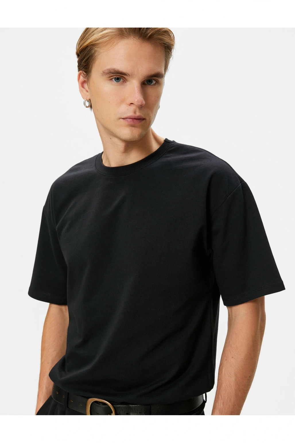 Basic Oversize Tişört Bisiklet Yaka Düşük Omuzlu Kısa Kollu Pamuklu