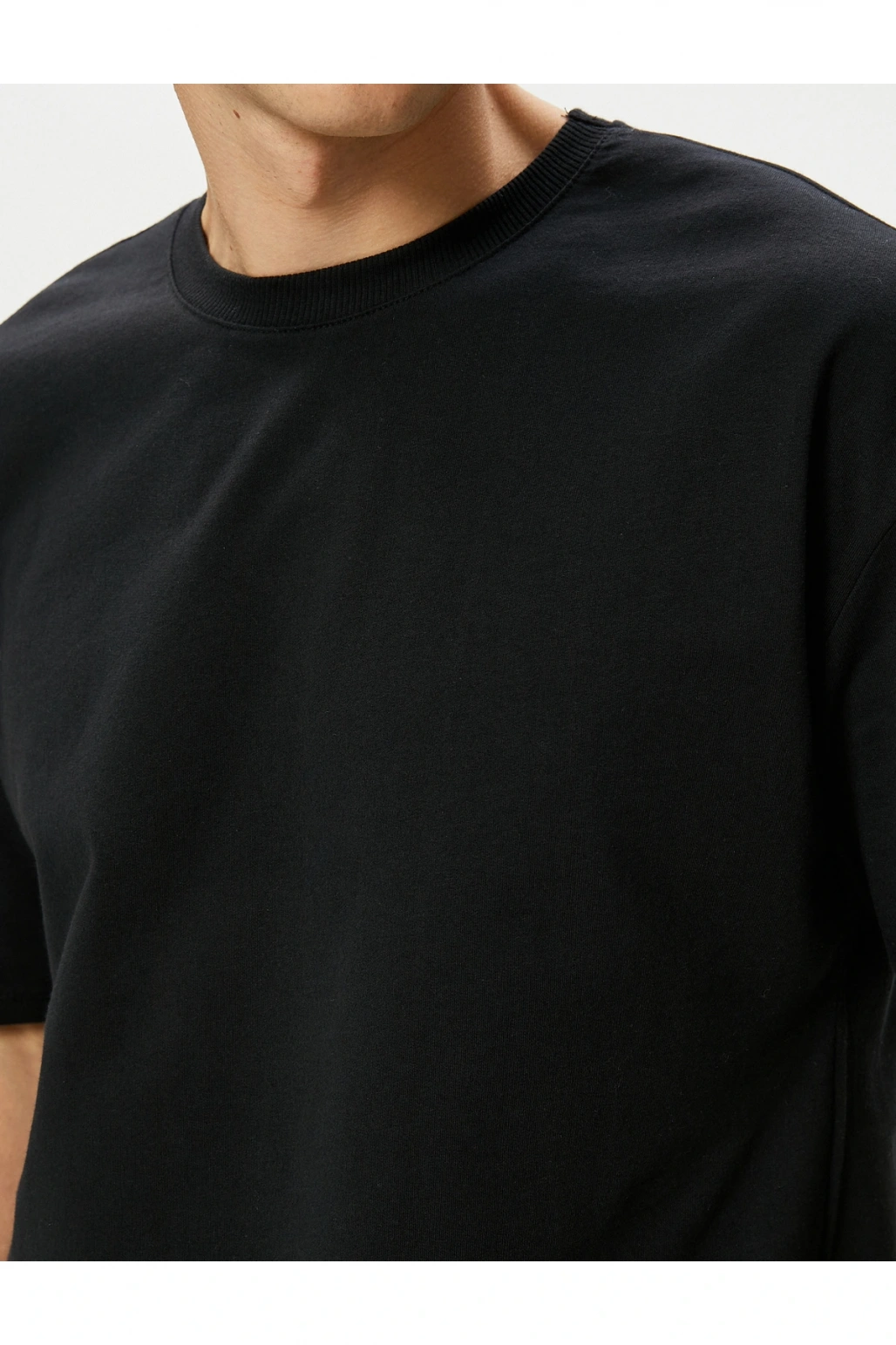 Basic Oversize Tişört Bisiklet Yaka Düşük Omuzlu Kısa Kollu Pamuklu