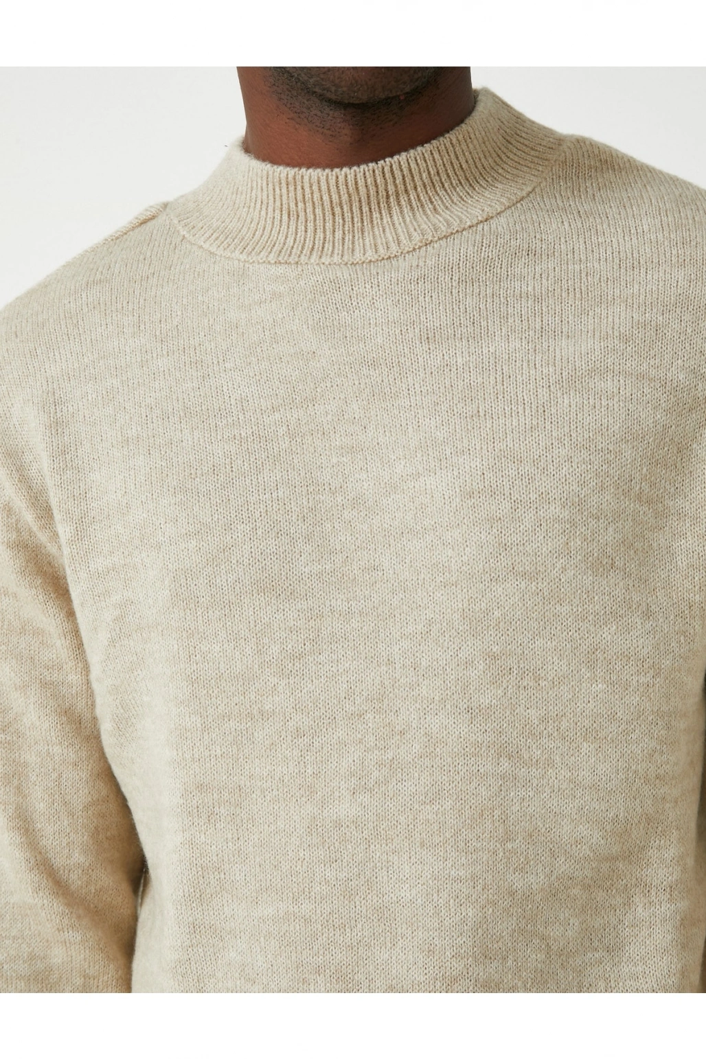 Basic Turtleneck Sweater