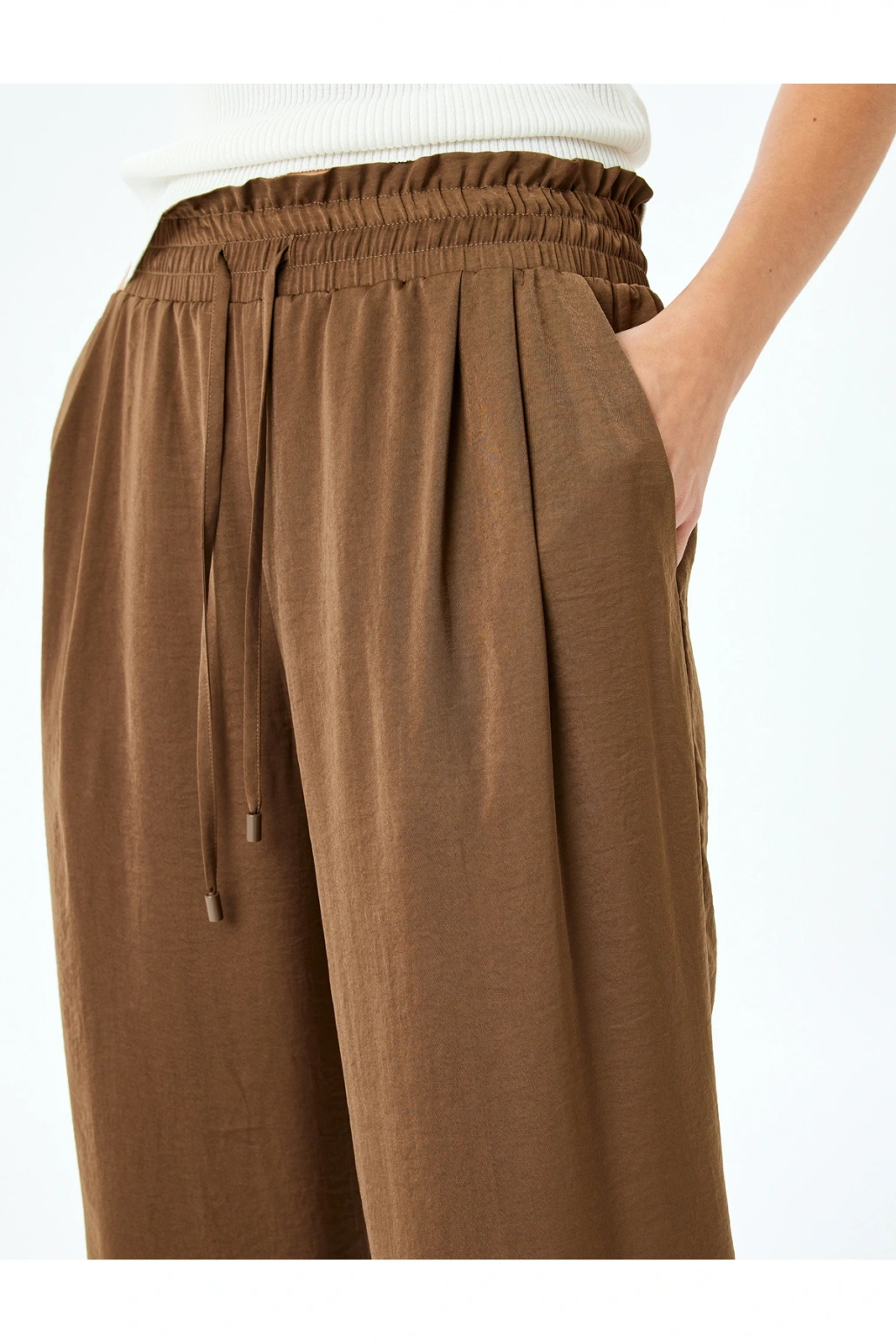 Bel Bağlamalı Lastikli Cepli Saten Palazzo Pantolon