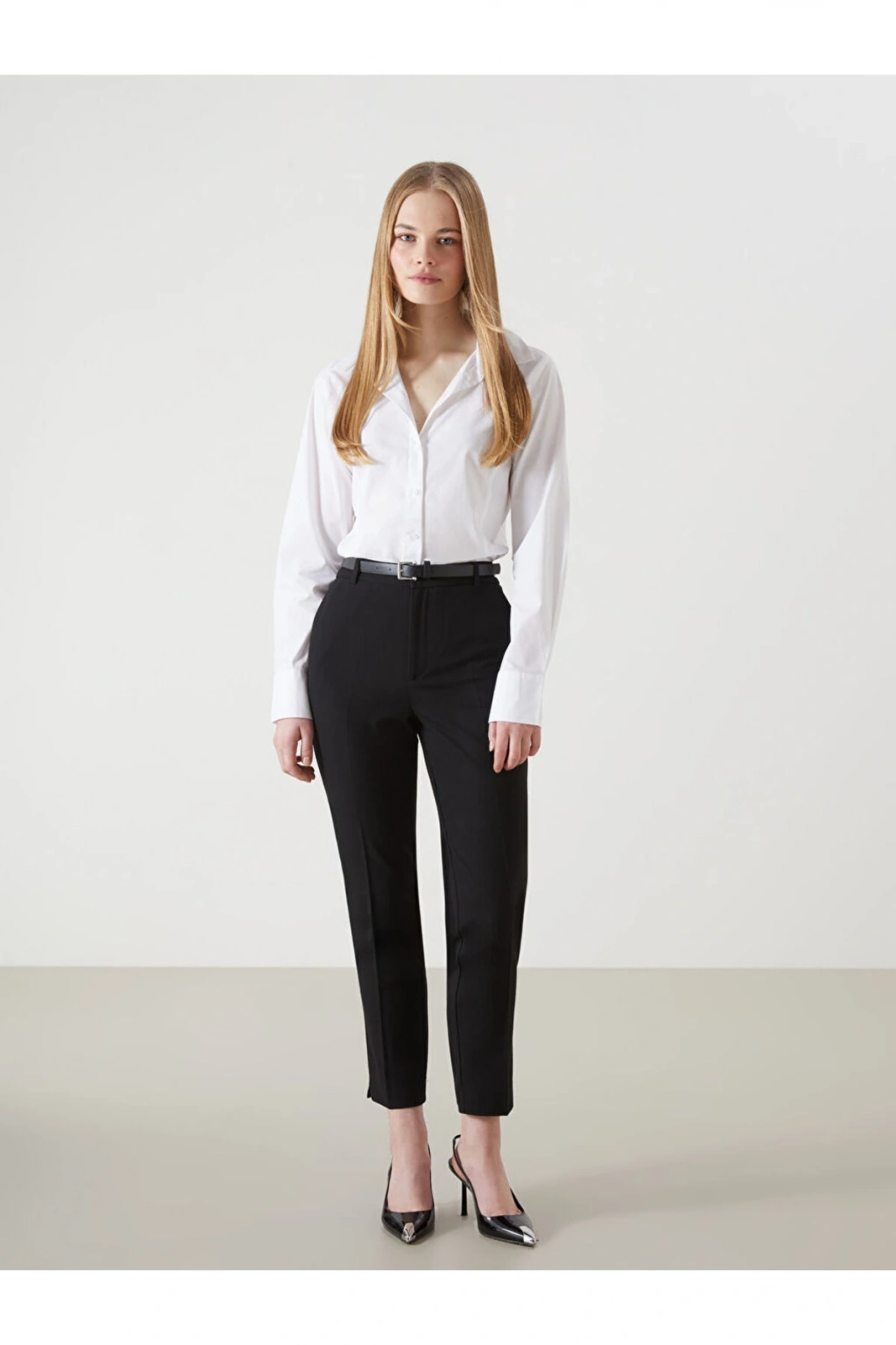 Beli Kemerli Havuc Kesim Kadin Pantolon - S5HG28Z8