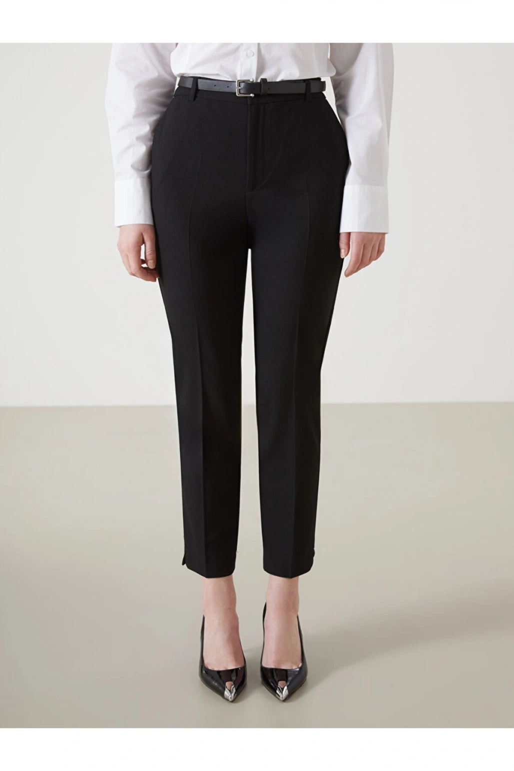 Beli Kemerli Havuc Kesim Kadin Pantolon - S5HG28Z8