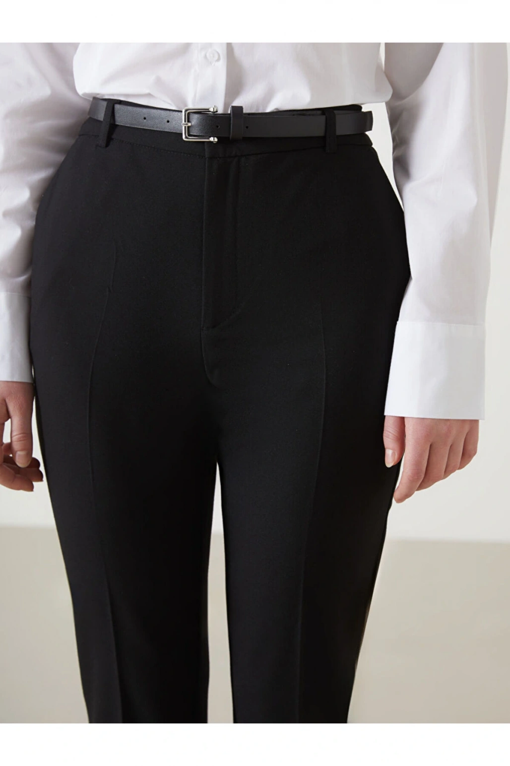 Beli Kemerli Havuc Kesim Kadin Pantolon - S5HG28Z8