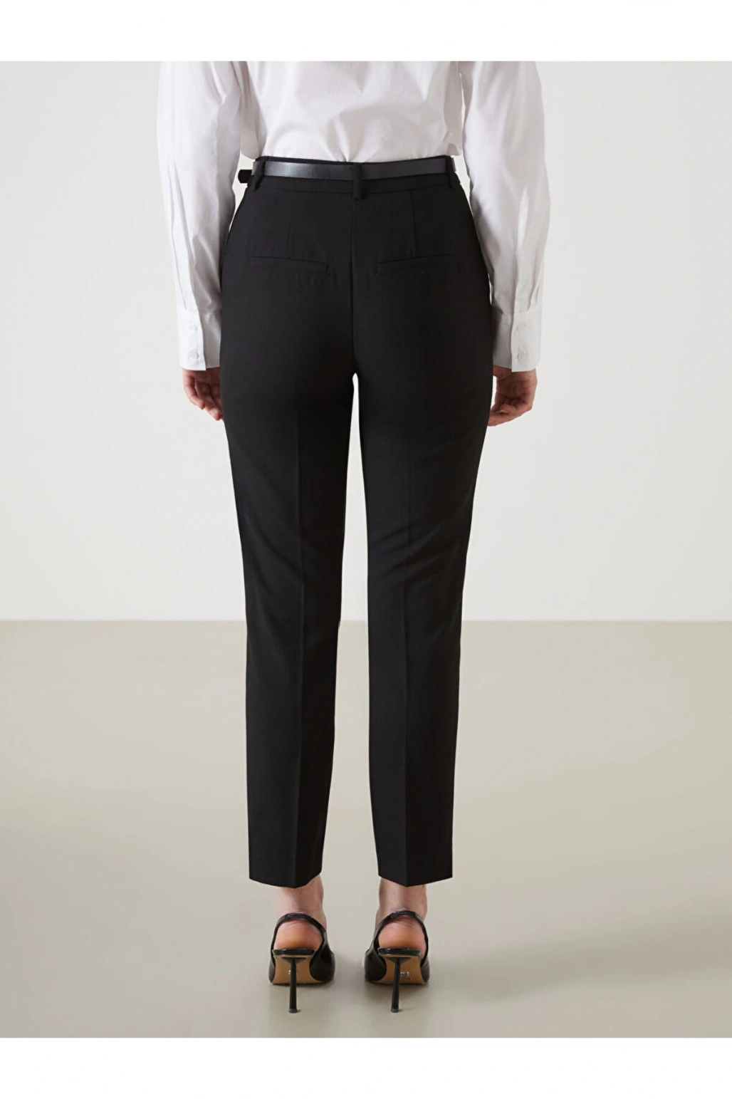 Beli Kemerli Havuc Kesim Kadin Pantolon - S5HG28Z8