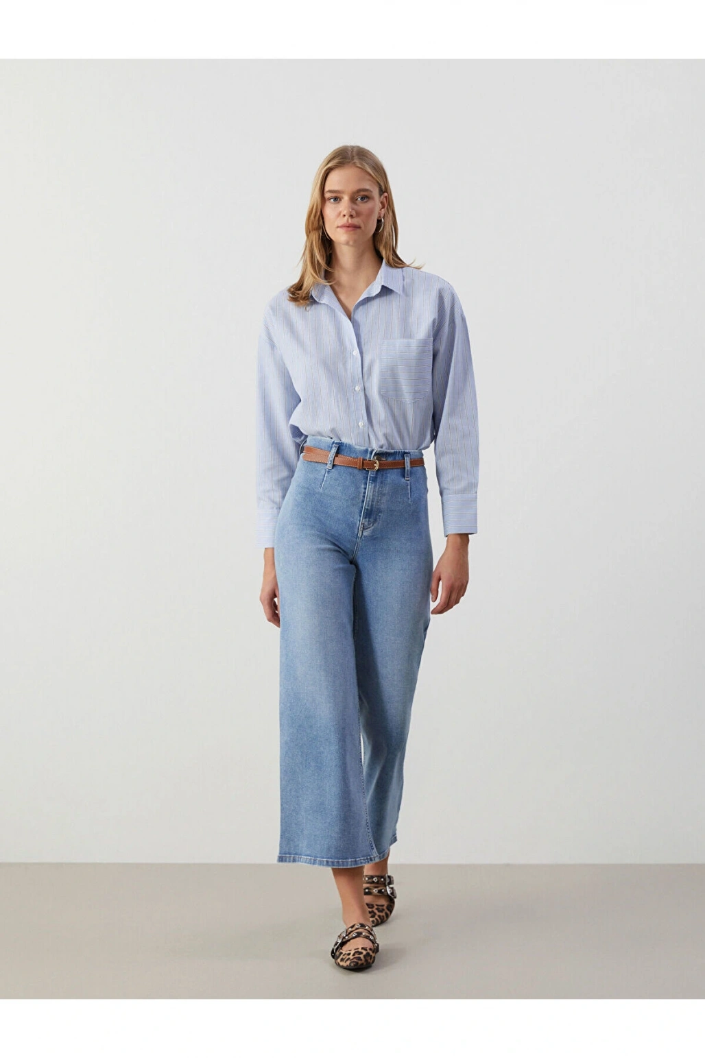 Beli Kemerli Wideleg Kadın Jean Pantolon