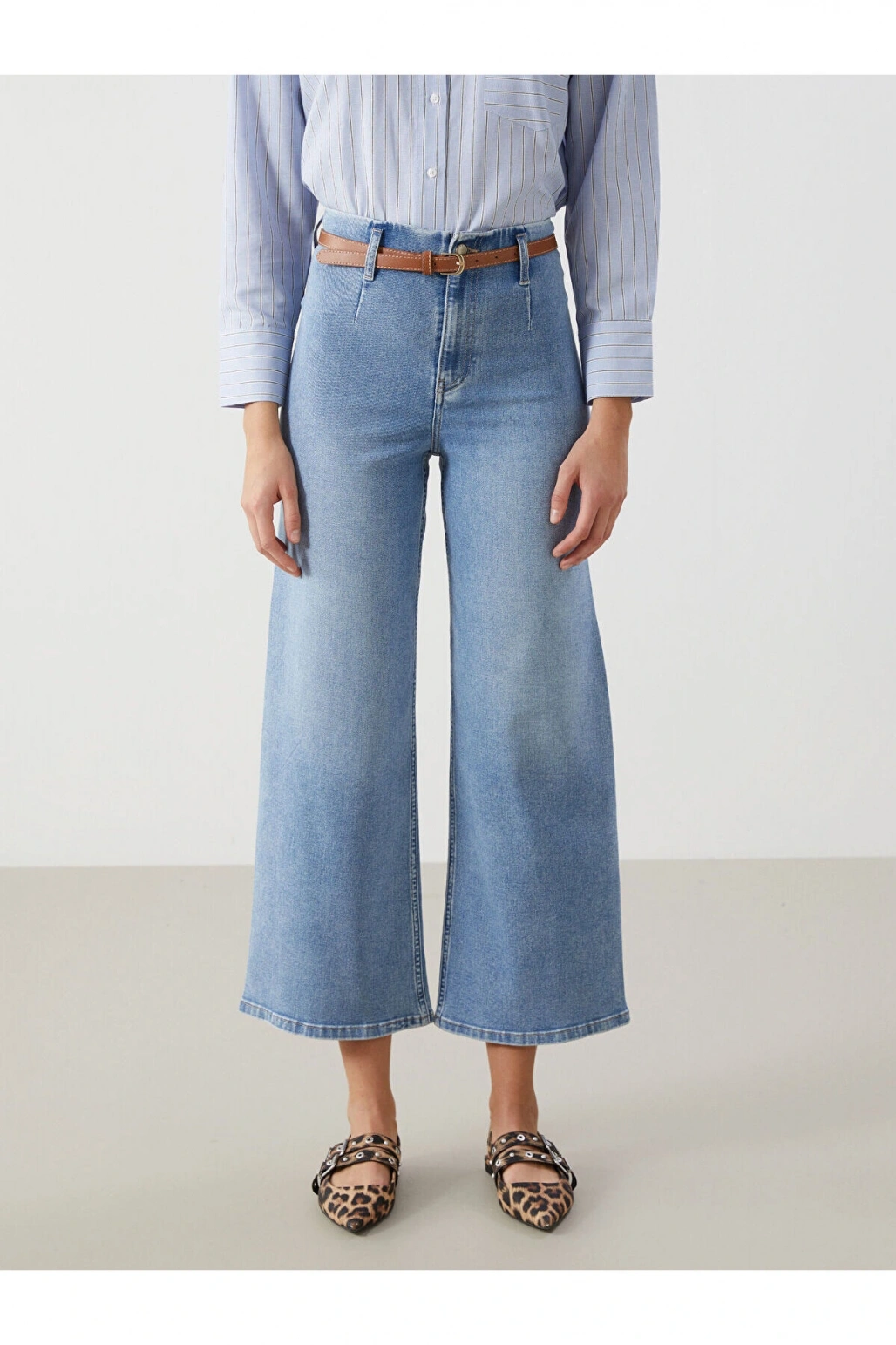 Beli Kemerli Wideleg Kadın Jean Pantolon