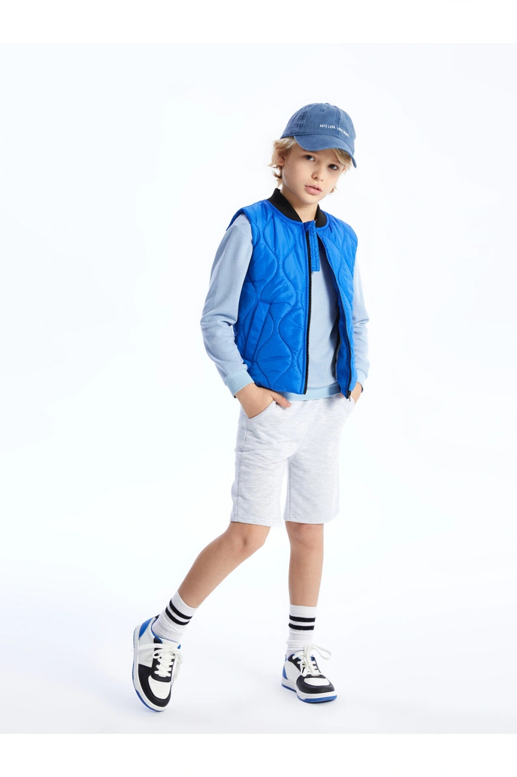 Beli Lastikli Basic Erkek Çocuk Şort