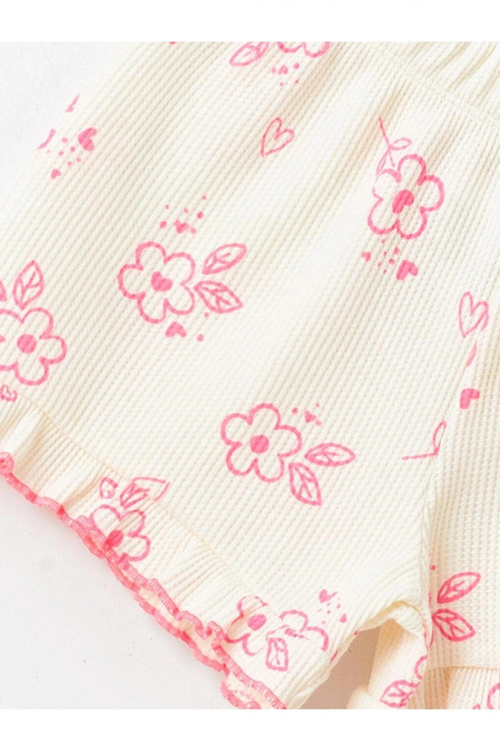 Beli Lastikli Çiçekli Kız Bebek Şort (S4)