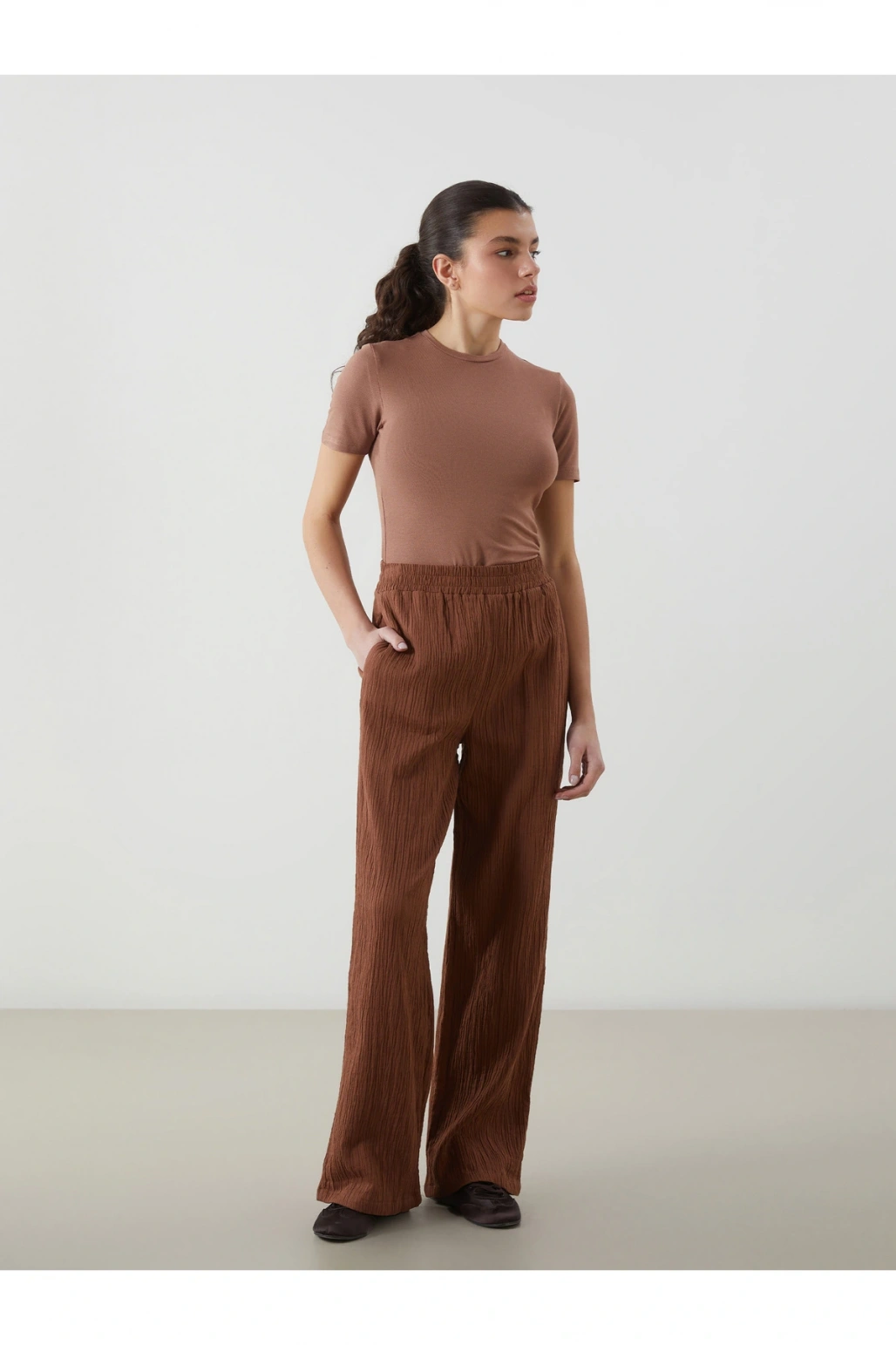 Beli Lastikli Dokulu Kadın Pantolon