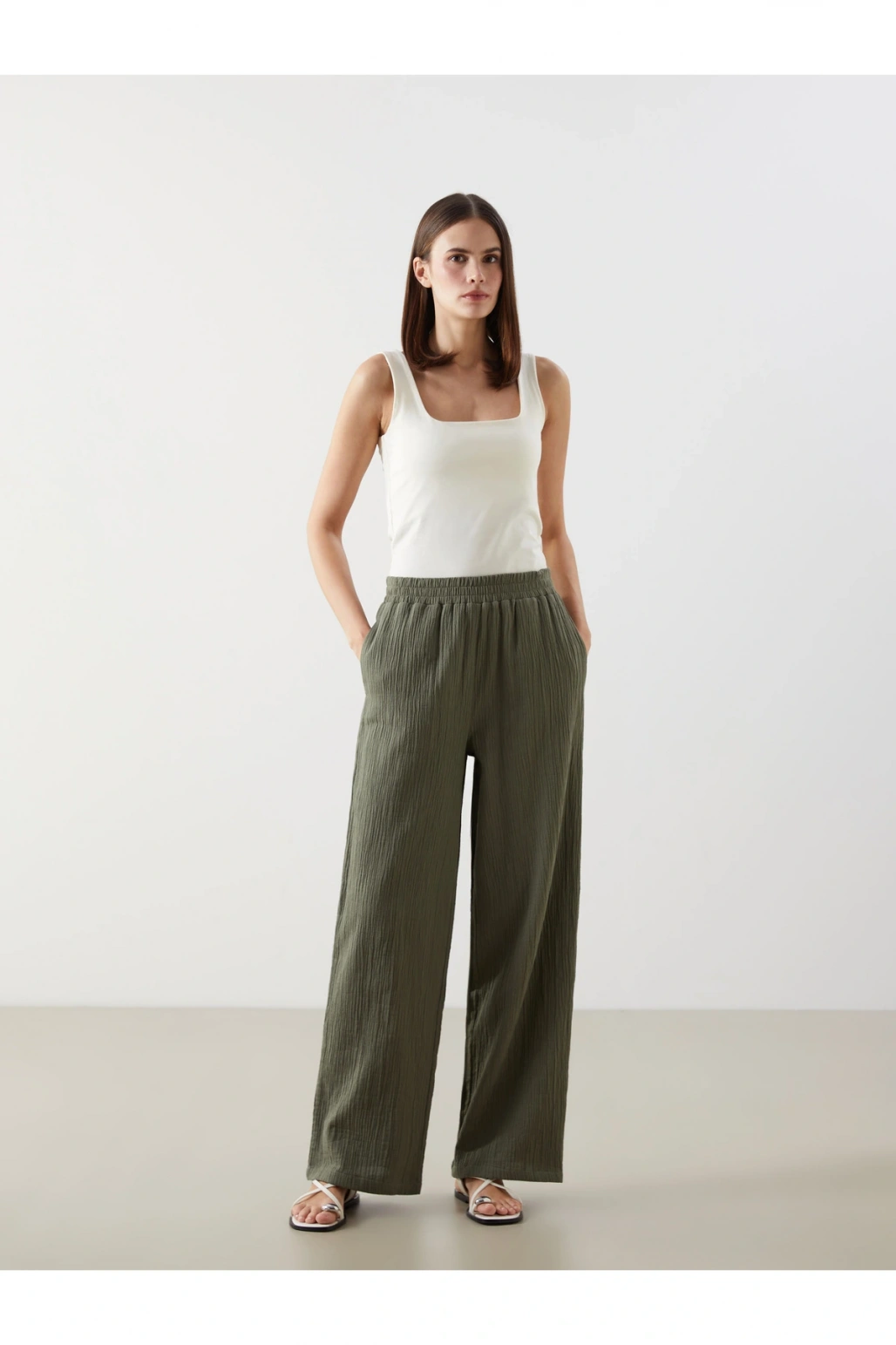 Beli Lastikli Dokulu Kadın Pantolon