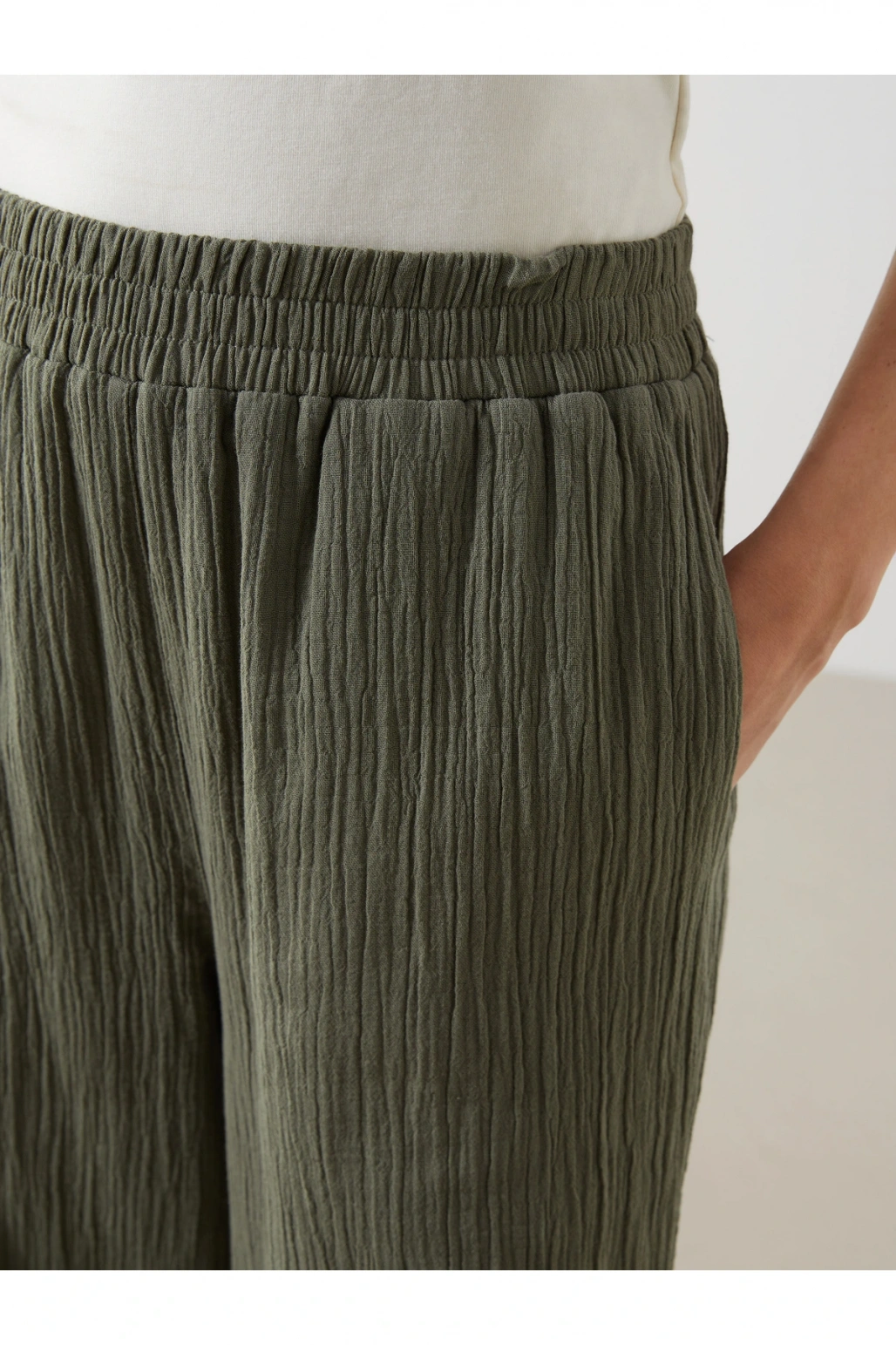 Beli Lastikli Dokulu Kadın Pantolon