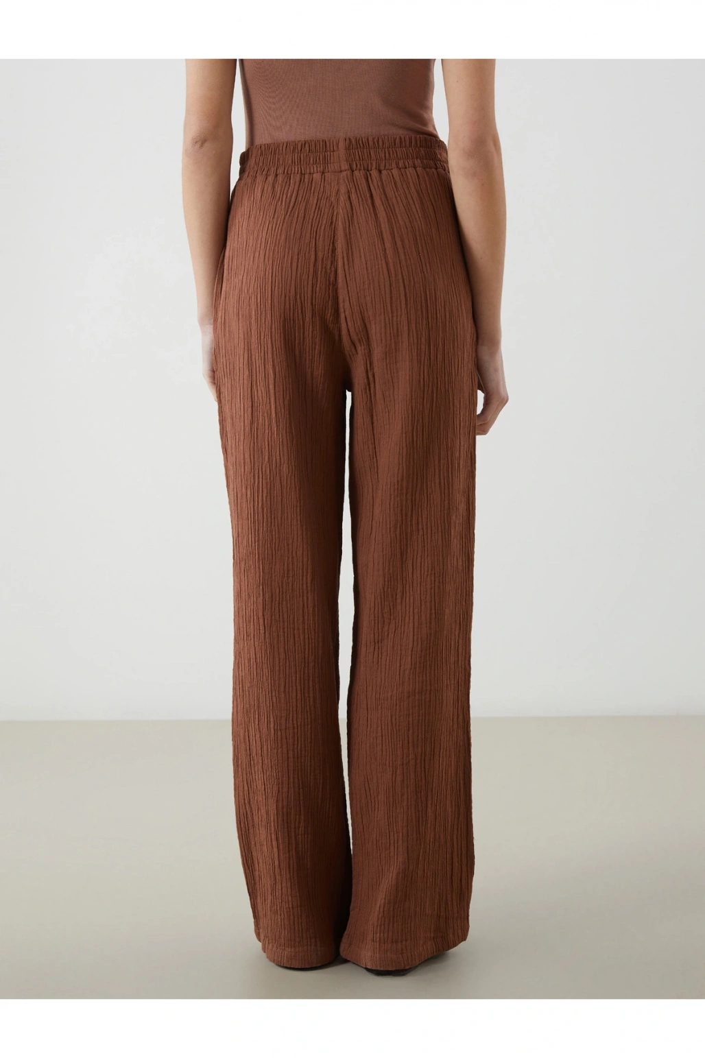 Beli Lastikli Dokulu Kadın Pantolon