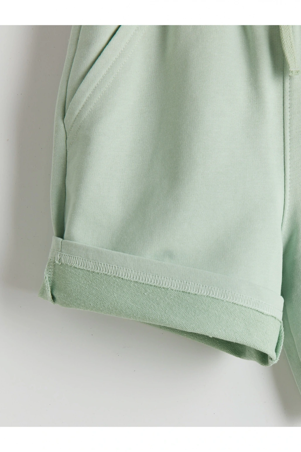 Beli Lastikli Erkek Çocuk Şort