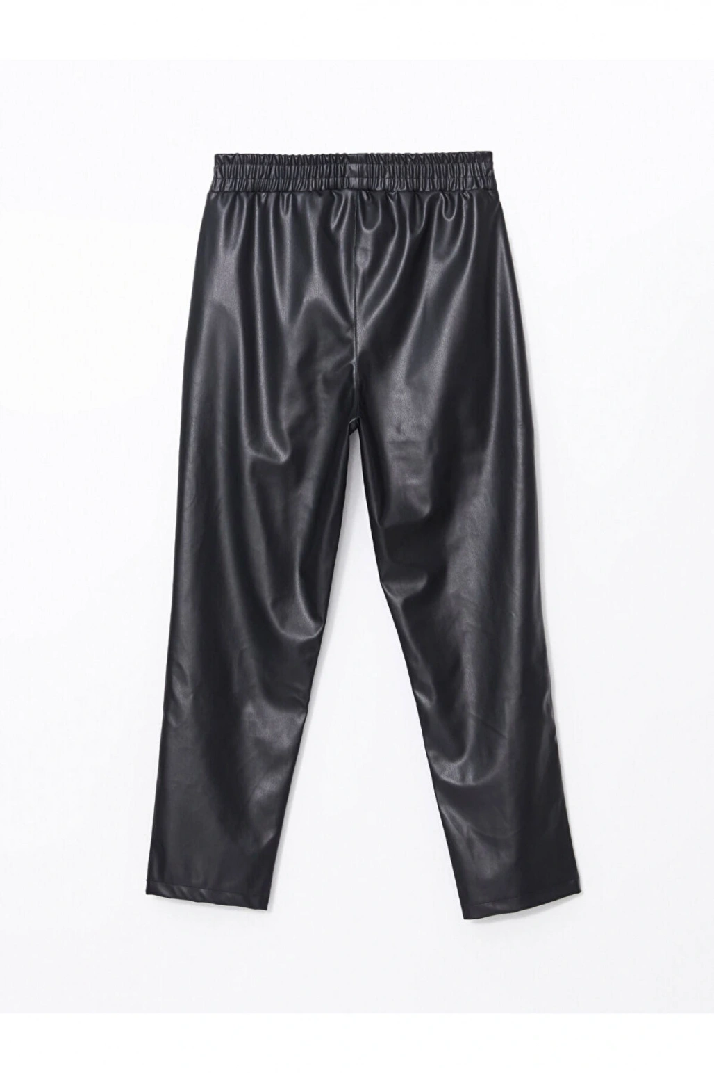 Beli Lastikli Havuç Kesim Deri Görünümlü Kadın Pantolon