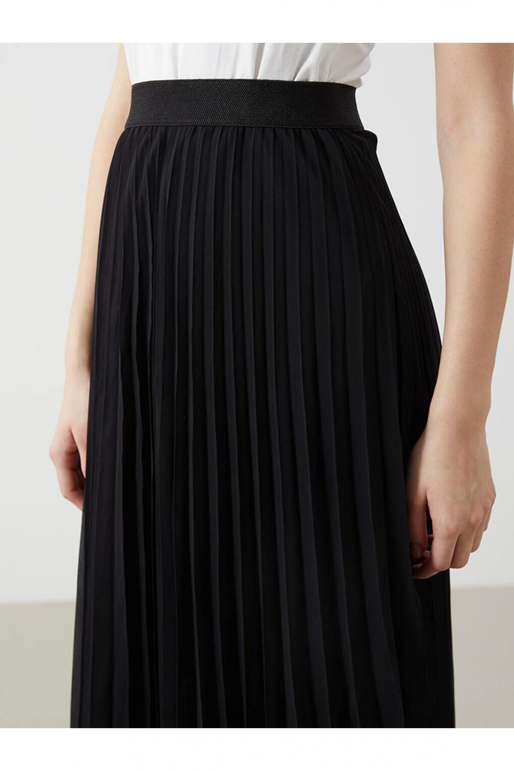 Beli Lastikli Kadın Pileli Etek