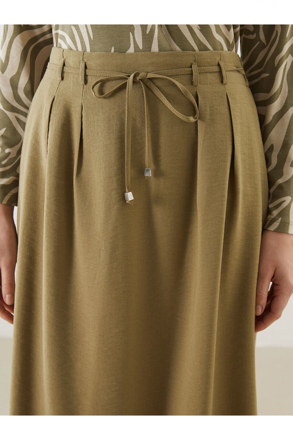 Beli Lastikli Keten Görünümlü Etek
