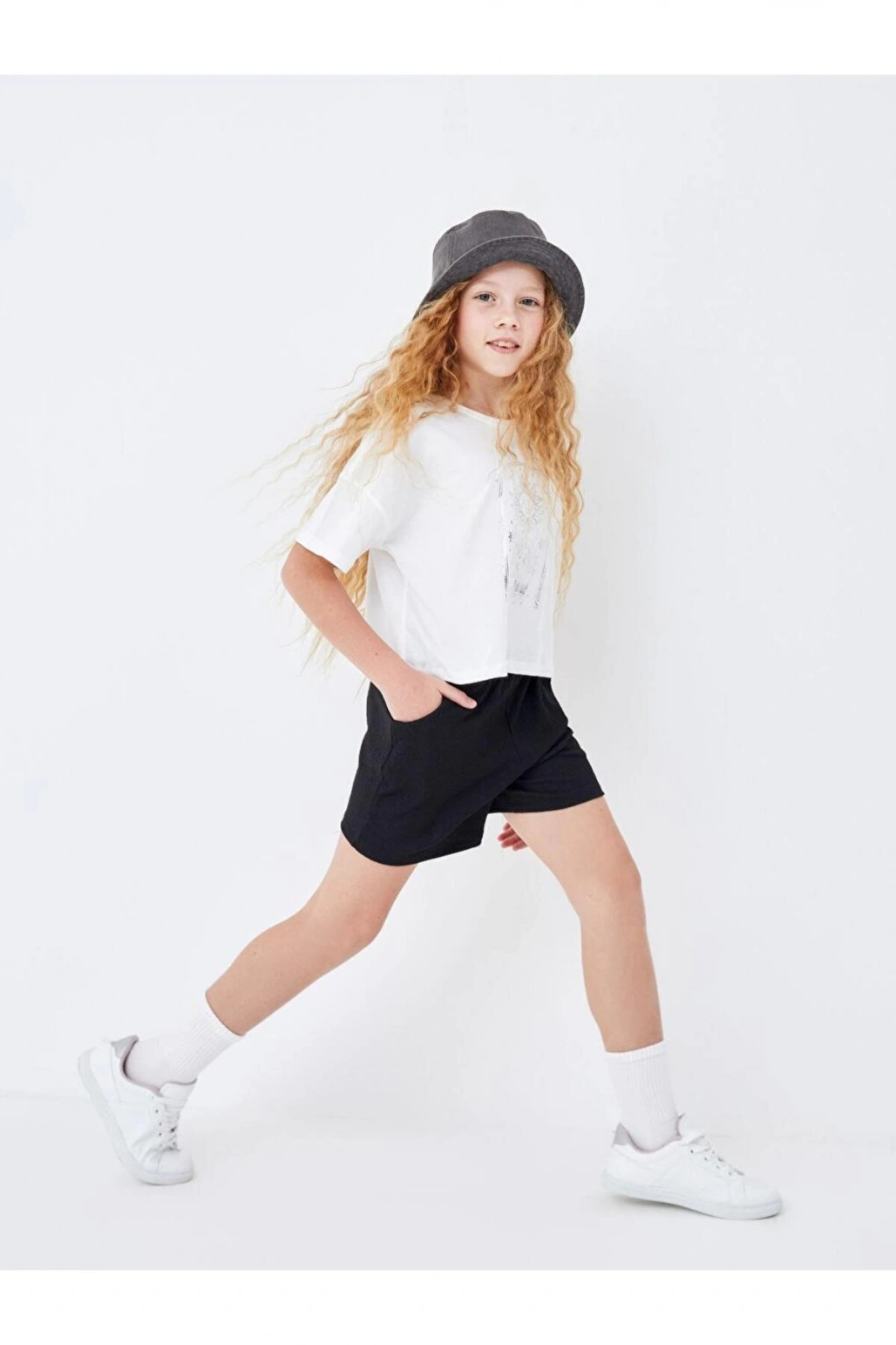 Beli Lastikli Kız Çocuk Şort (S4)