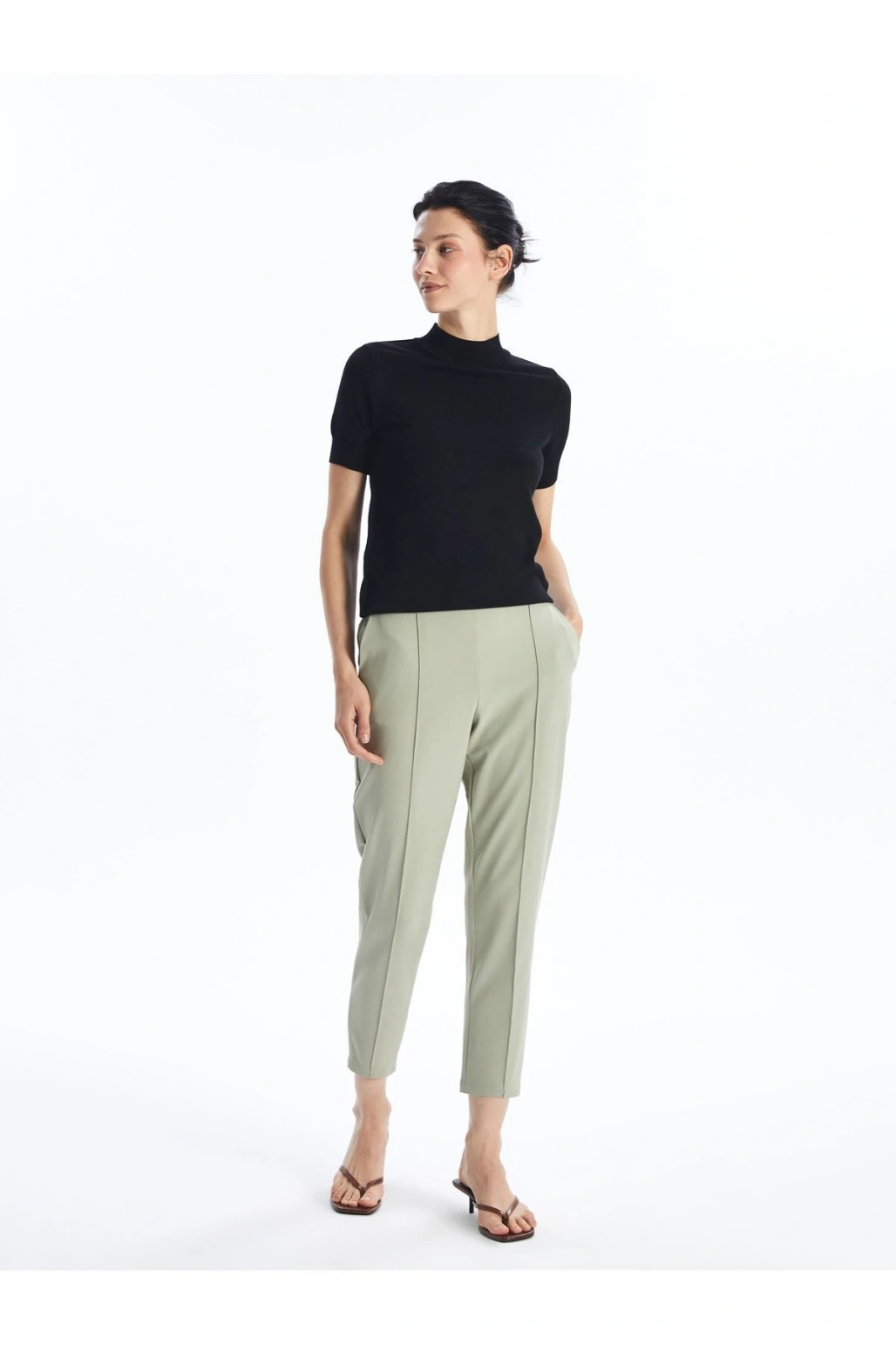 Beli Lastikli Standart Fit Kadın Pantolon