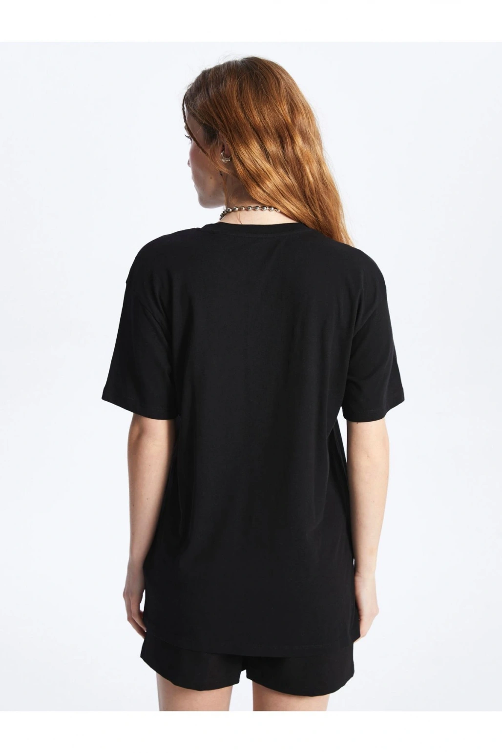 Bisiklet Yaka Düz Kısa Kollu Kadın Tişört