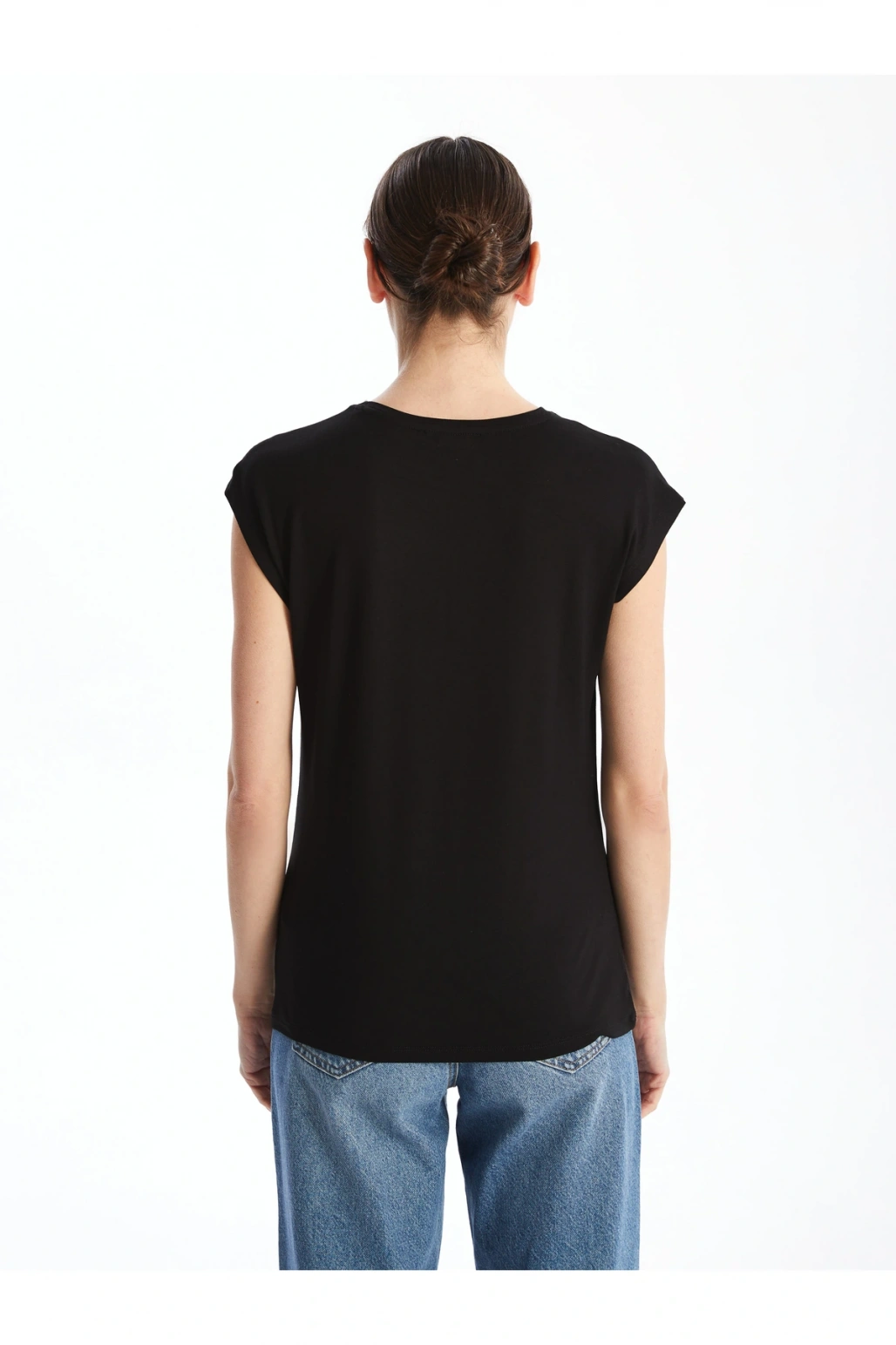 Bisiklet Yaka Kadın Tişört